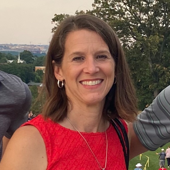 Meet your Posher, Shari - Picture 1 of 1